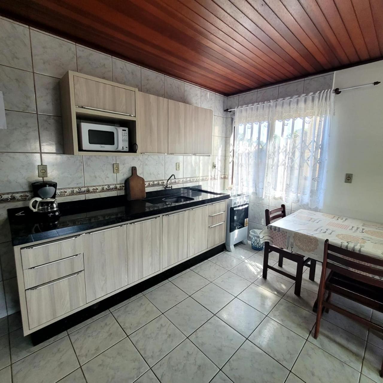 Bombinhas Brasil Residence II Guest House No Centro Exterior foto